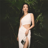 2025 style 2023 summer new women's clothing fashionable and sexy diagonal collar single shoulder hollow solid color waist dress