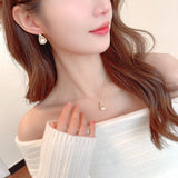 2025 Elegant Temperament Jewelry Set Spring and Summer New Design Sense High-end Highlight Pearl Earrings Necklace Clavicle Chain
