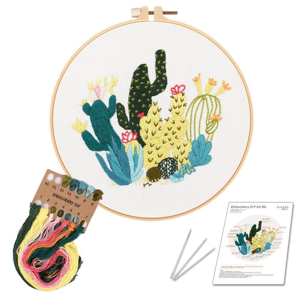 RomiLdi Llama & Cactus  Hand Embroidery Kit 8���