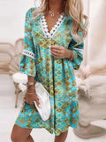 rRomildi V-neck Printed Lace Stitching Bohemian Style Holiday Dress