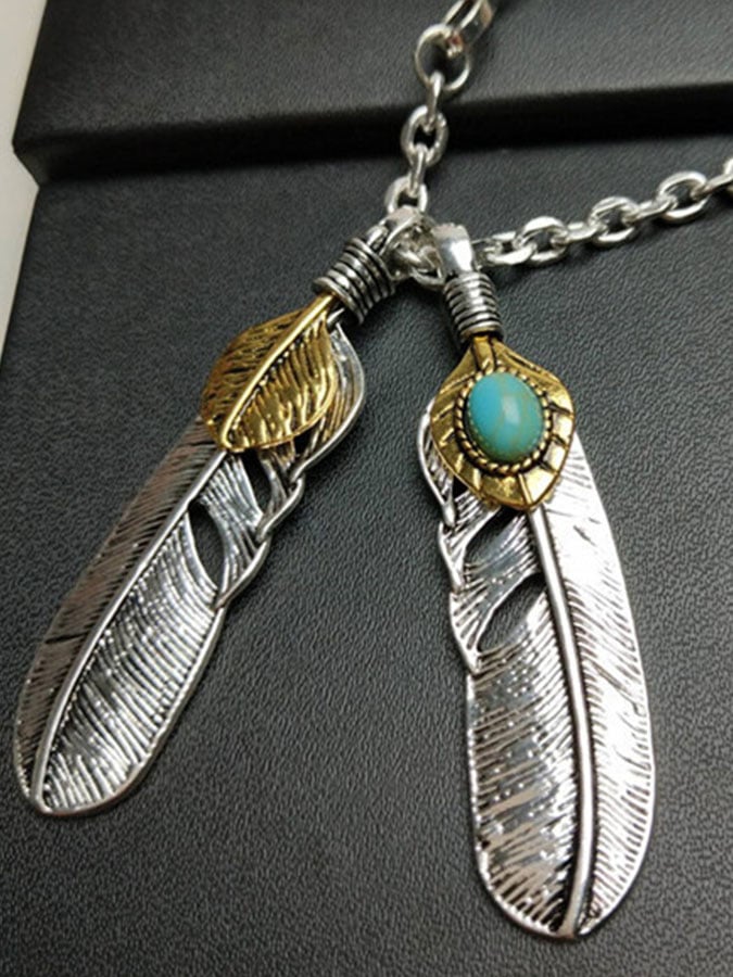 rRomildi Feather Pendant Clavicle Necklace