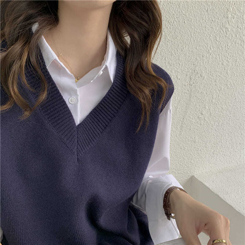 Romildi Sweater Vest Women V-neck Solid Simple Slim All-match Casual Korean Style Teens Chic Fashion Autumn Winter Sleeveless Sweaters
