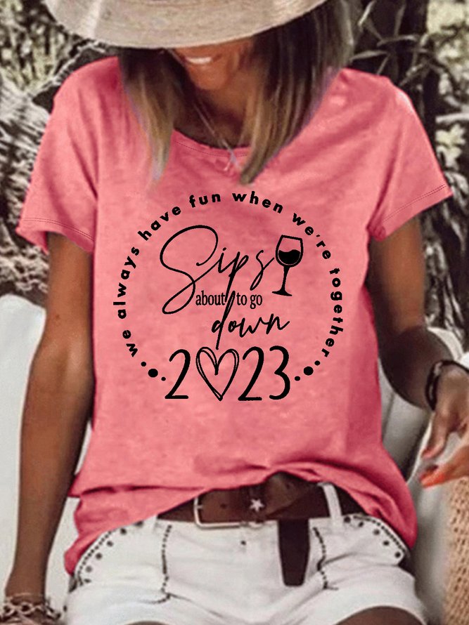 rRomildi Women's Sips about to go down Wine Girls Trip Crew Neck Casual T-Shirt